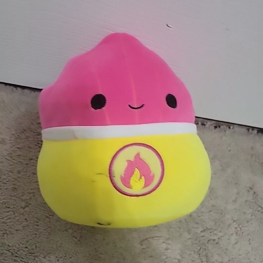 Squishmallows Mariska Flaming Hot Fries 8 Inches MARKER STAINS